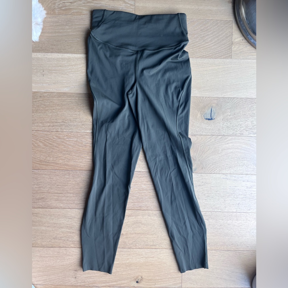 Base Pace High-Rise Running Tight 25" size 6